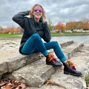 cabi Moroccan Blue high rise skinny corduroy pants. #4137. EUC size 0.